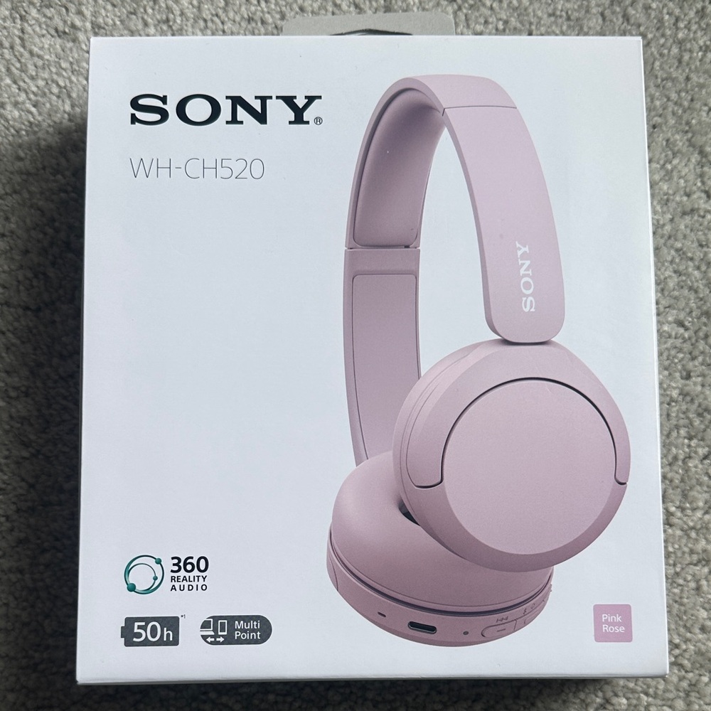 BNIB Sony Headphones WH-CH520